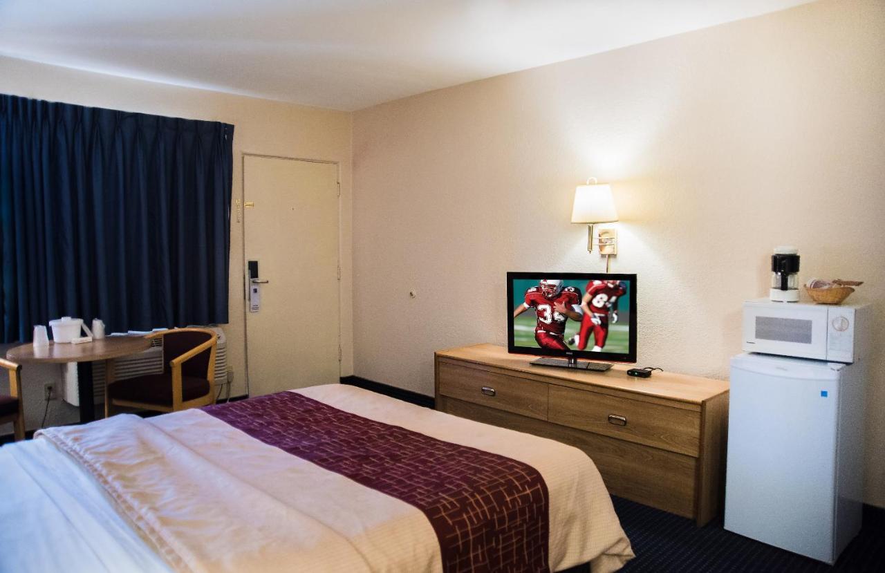 Red Roof Inn בליית' מראה חיצוני תמונה