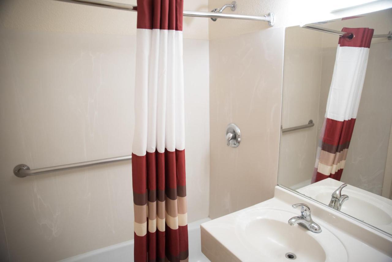 Red Roof Inn בליית' מראה חיצוני תמונה