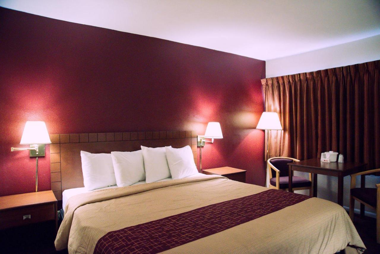 Red Roof Inn בליית' מראה חיצוני תמונה