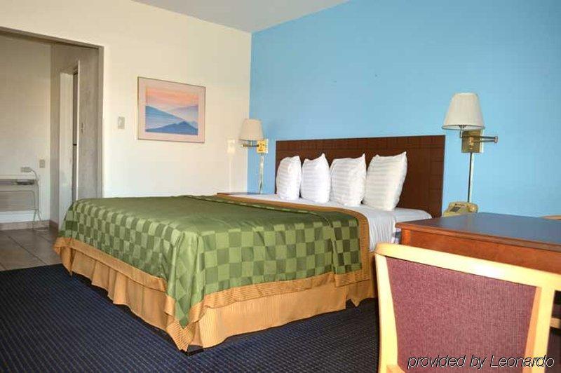 Red Roof Inn בליית' מראה חיצוני תמונה
